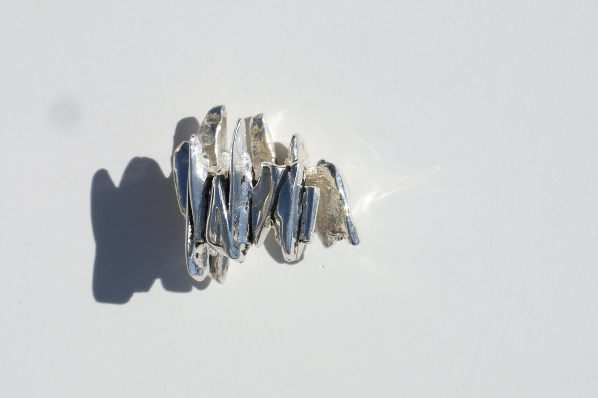 Shattered Mes Ear Cuff – PLUIE